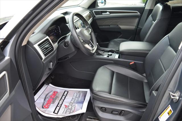 2022 Volkswagen Atlas 3.6L V6 SE w/Technology