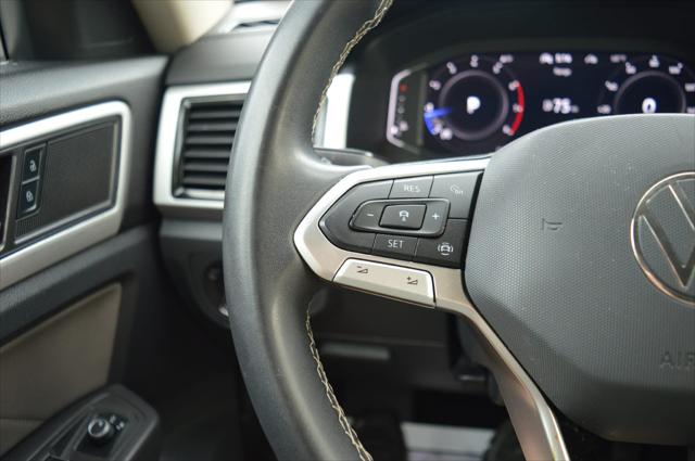 2022 Volkswagen Atlas 3.6L V6 SE w/Technology