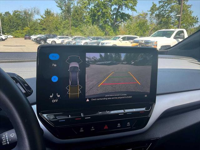 2023 Volkswagen ID.4 Pro