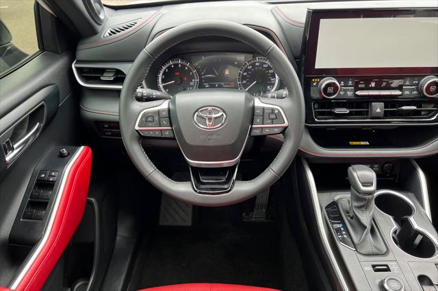 2024 Toyota Highlander XSE
