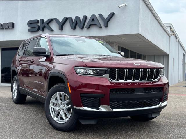 2025 Jeep Grand Cherokee L Laredo X 4x4 for sale in Ponca City, OK