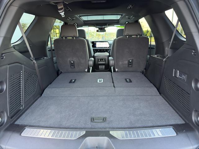 2025 Chevrolet Tahoe 4WD RST