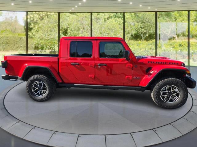 2025 Jeep Gladiator GLADIATOR RUBICON X 4X4