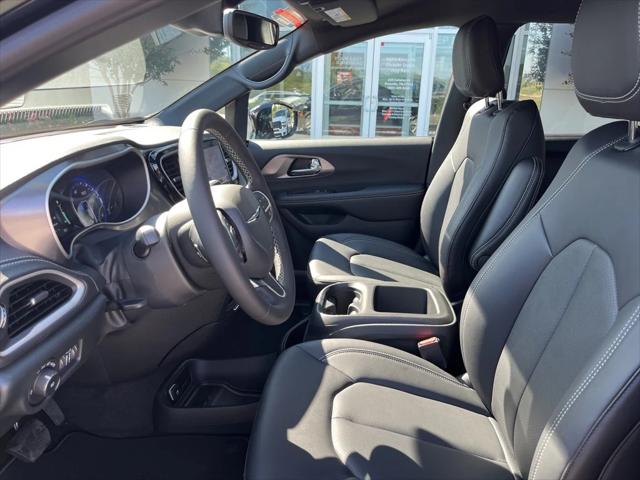 2026 Chrysler Pacifica PACIFICA SELECT 2026 Chrysler Pacifica PACIFICA SELECT