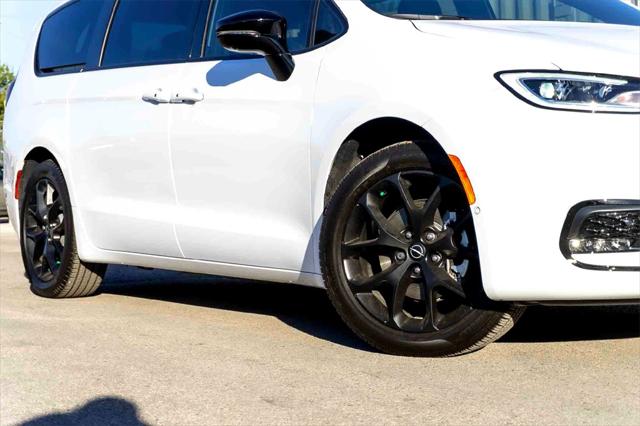 2026 Chrysler Pacifica PACIFICA SELECT 2026 Chrysler Pacifica PACIFICA SELECT