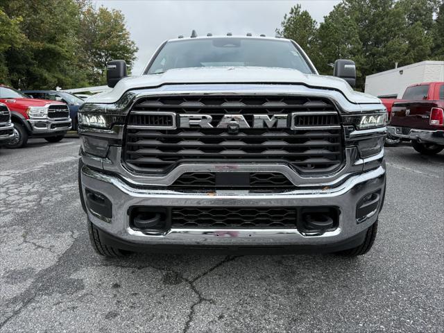 2026 RAM Ram 5500 Chassis Cab RAM 5500 TRADESMAN CHASSIS CREW CAB 4X4 84 CA 2026 RAM Ram 5500 Chassis Cab RAM 5500 TRADESMAN CHASSIS CREW CAB 4X4 84 CA