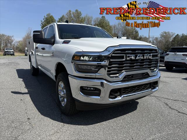 2026 RAM Ram 3500 Chassis Cab RAM 3500 TRADESMAN CREW CAB CHASSIS 4X4 60 CA 2026 RAM Ram 3500 Chassis Cab RAM 3500 TRADESMAN CREW CAB CHASSIS 4X4 60 CA