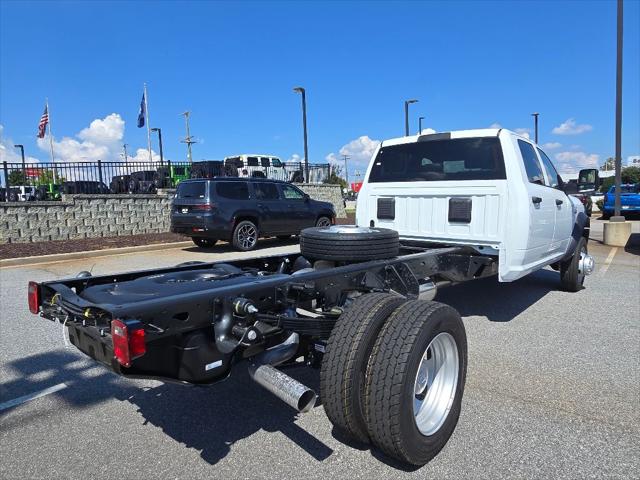 2026 RAM Ram 5500 Chassis Cab RAM 5500 TRADESMAN CHASSIS CREW CAB 4X4 84 CA 2026 RAM Ram 5500 Chassis Cab RAM 5500 TRADESMAN CHASSIS CREW CAB 4X4 84 CA