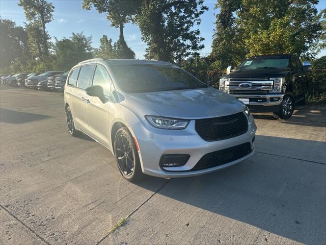 2026 Chrysler Pacifica PACIFICA SELECT 2026 Chrysler Pacifica PACIFICA SELECT