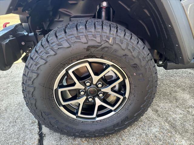 2025 Jeep Gladiator GLADIATOR RUBICON 4X4