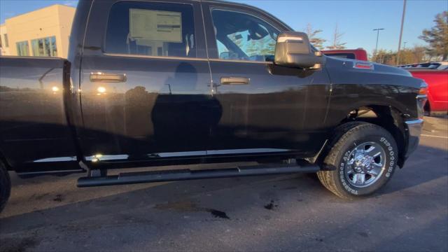 2026 RAM Ram 2500 RAM 2500 TRADESMAN CREW CAB 4X4 64 BOX