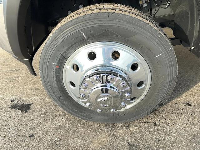 2026 RAM Ram 5500 Chassis Cab RAM 5500 TRADESMAN CHASSIS REGULAR CAB 4X4 108 CA