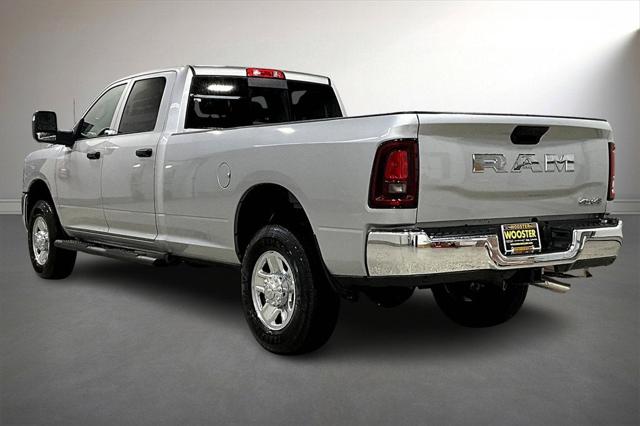 2026 RAM Ram 3500 RAM 3500 TRADESMAN CREW CAB 4X4 8 BOX