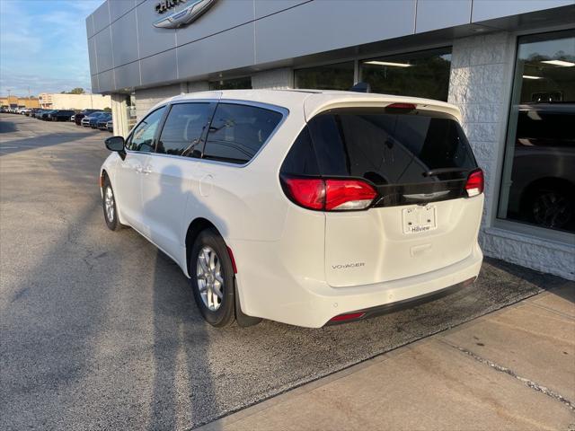 2026 Chrysler Voyager VOYAGER LX