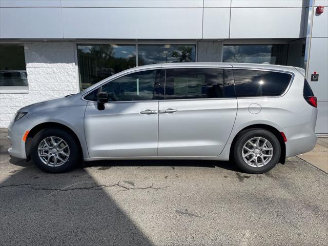 2026 Chrysler Voyager VOYAGER LX
