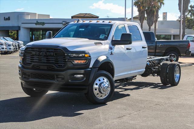 2026 RAM 5500 Chassis RAM 5500 TRADESMAN CHASSIS CREW CAB 4X4 84 CA