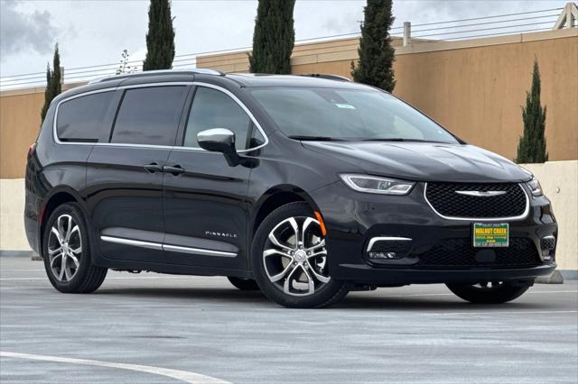 2026 Chrysler Pacifica PACIFICA PINNACLE