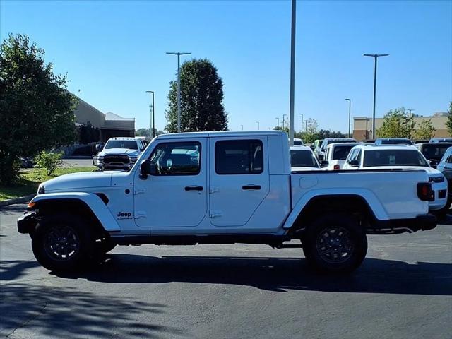 2025 Jeep Gladiator GLADIATOR SPORT S 4X4