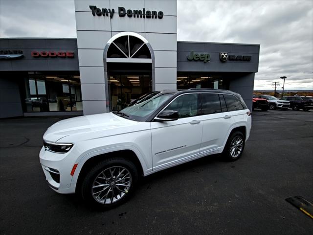 2025 Jeep Grand Cherokee GRAND CHEROKEE SUMMIT 4X4 2025 Jeep Grand Cherokee GRAND CHEROKEE SUMMIT 4X4