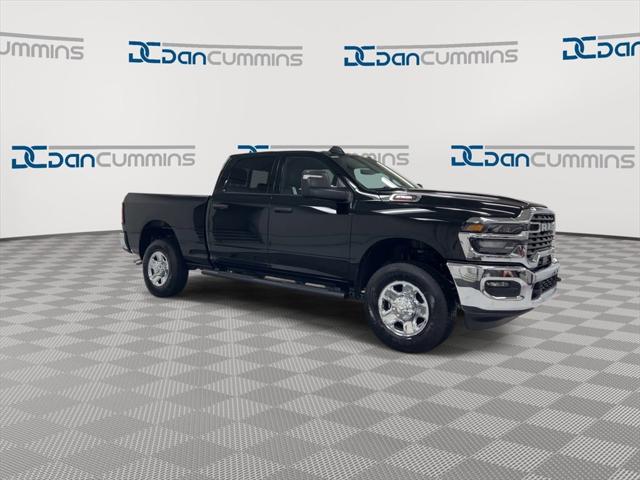 2026 RAM Ram 2500 RAM 2500 TRADESMAN CREW CAB 4X4 64 BOX 2026 RAM Ram 2500 RAM 2500 TRADESMAN CREW CAB 4X4 64 BOX