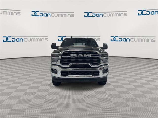 2026 RAM Ram 2500 RAM 2500 TRADESMAN CREW CAB 4X4 64 BOX 2026 RAM Ram 2500 RAM 2500 TRADESMAN CREW CAB 4X4 64 BOX