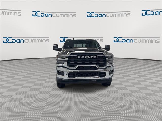 2026 RAM Ram 2500 RAM 2500 TRADESMAN CREW CAB 4X4 64 BOX 2026 RAM Ram 2500 RAM 2500 TRADESMAN CREW CAB 4X4 64 BOX