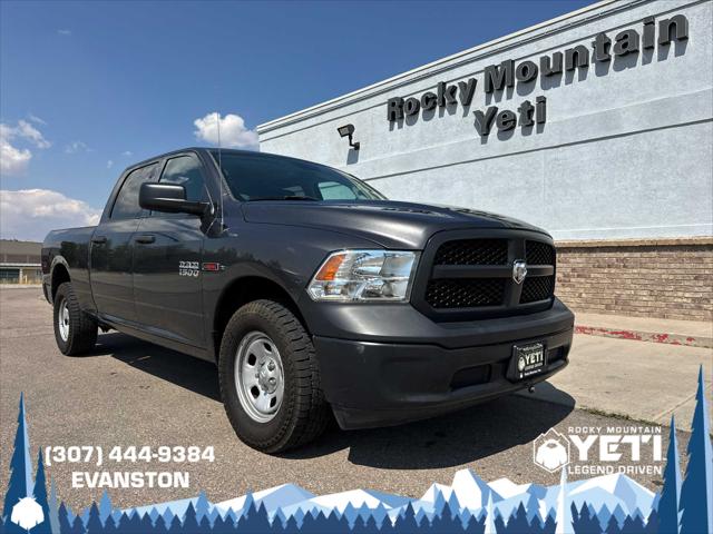 2017 RAM 1500 Tradesman Crew Cab 4x4 64 Box