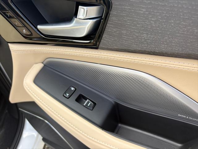2026 Acura MDX Advance Package