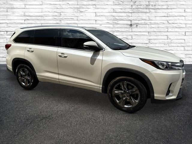 2019 Toyota Highlander Limited Platinum