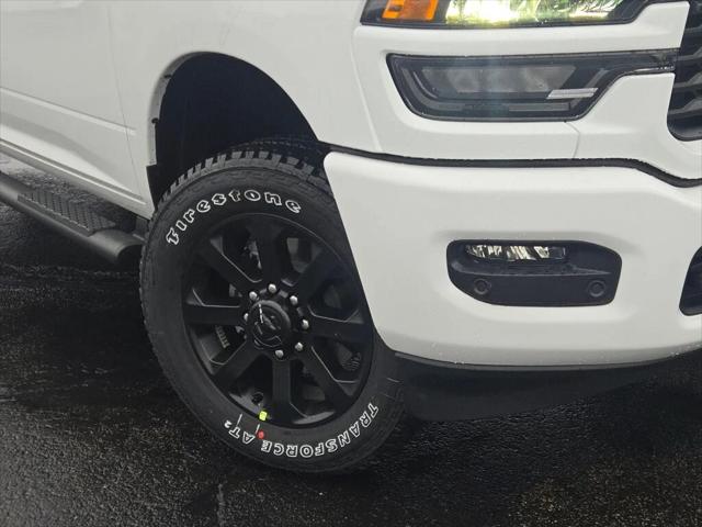 2026 RAM Ram 2500 RAM 2500 BLACK EXPRESS CREW CAB 4X4 8 BOX