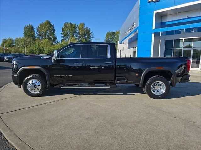 2025 GMC Sierra 3500HD Denali