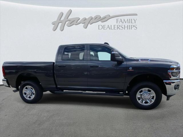 2025 RAM 2500 Tradesman Crew Cab 4x4 64 Box