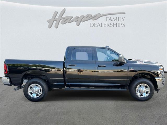2025 RAM 2500 Tradesman Crew Cab 4x4 64 Box