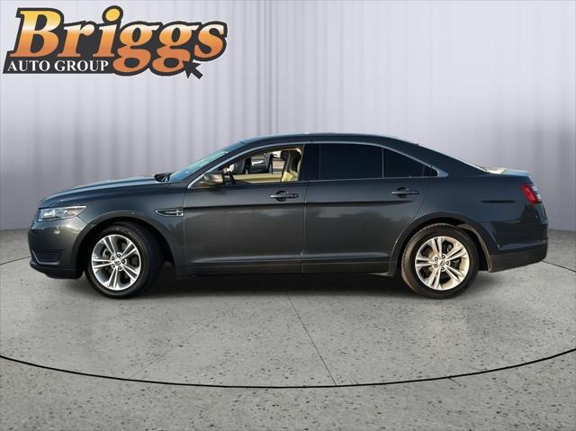 2018 Ford Taurus SE