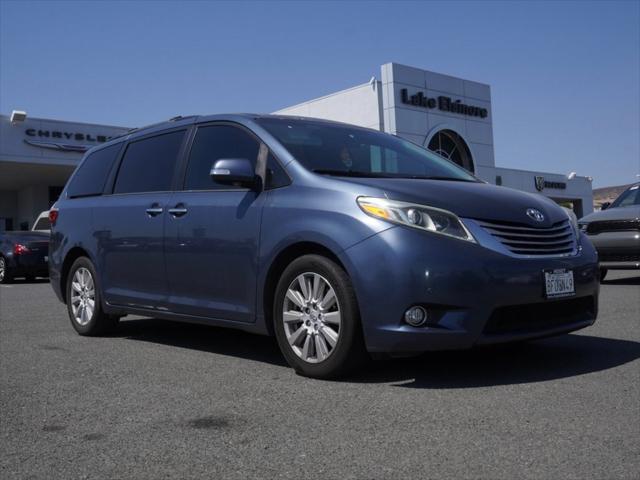 2017 Toyota Sienna Limited 7 Passenger