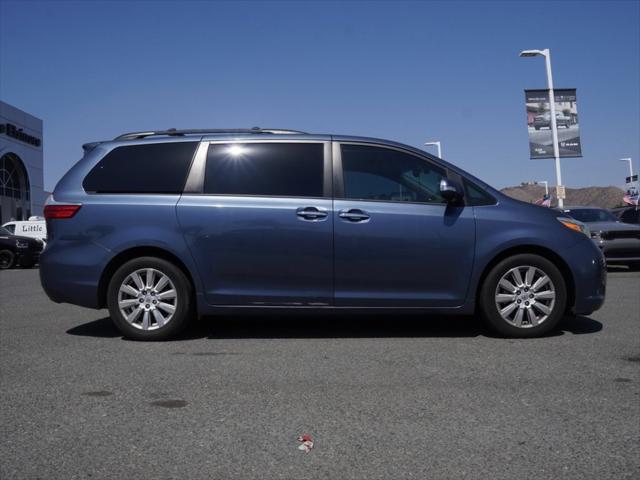 2017 Toyota Sienna Limited 7 Passenger