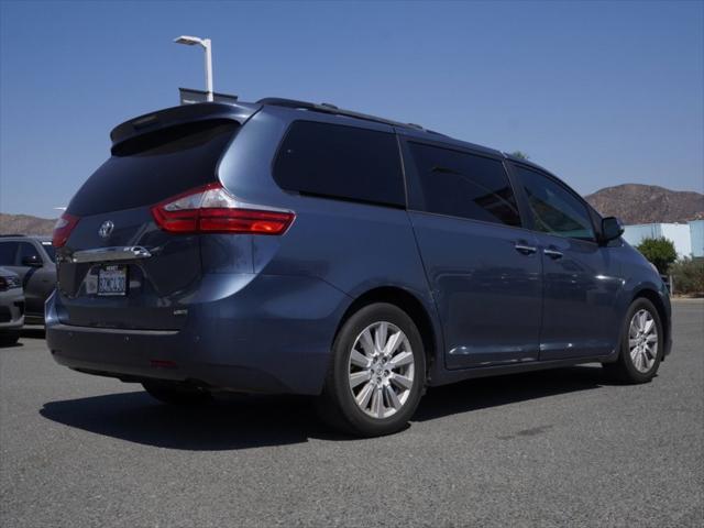 2017 Toyota Sienna Limited 7 Passenger