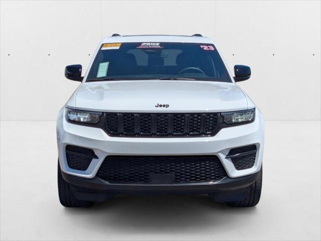 2023 Jeep Grand Cherokee Altitude 4x4 2023 Jeep Grand Cherokee Altitude 4x4