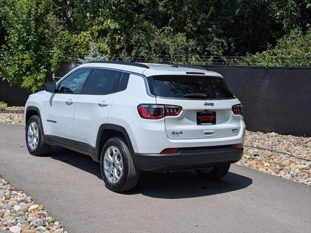 2025 Jeep Compass Latitude 4x4 2025 Jeep Compass Latitude 4x4