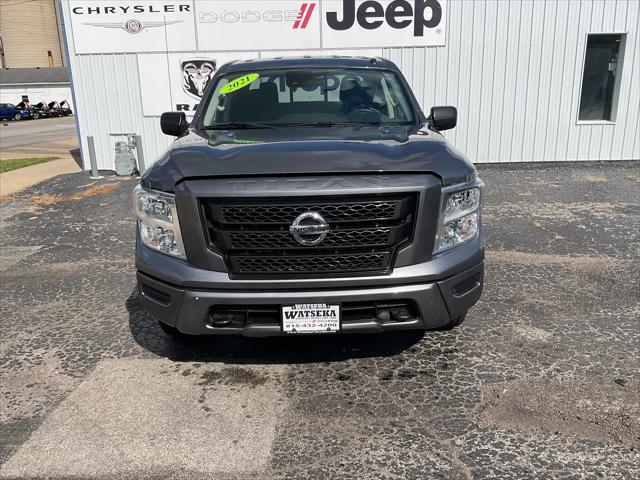 2021 Nissan TITAN Crew Cab SV 4x4 2021 Nissan TITAN Crew Cab SV 4x4