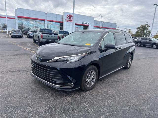 2023 Toyota Sienna XLE