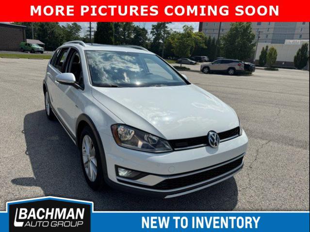 2017 Volkswagen Golf Alltrack TSI SE