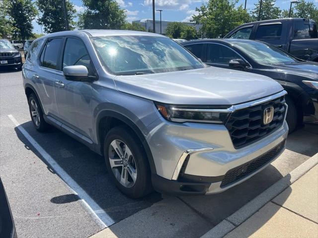 2023 Honda Pilot AWD EX-L 8 Passenger