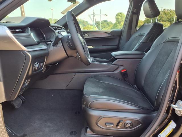 2025 Jeep Grand Cherokee GRAND CHEROKEE ALTITUDE X 4X2