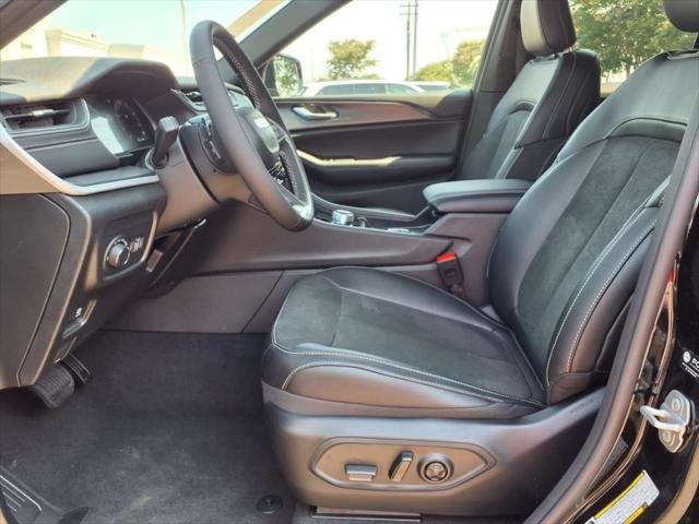 2025 Jeep Grand Cherokee GRAND CHEROKEE ALTITUDE X 4X2