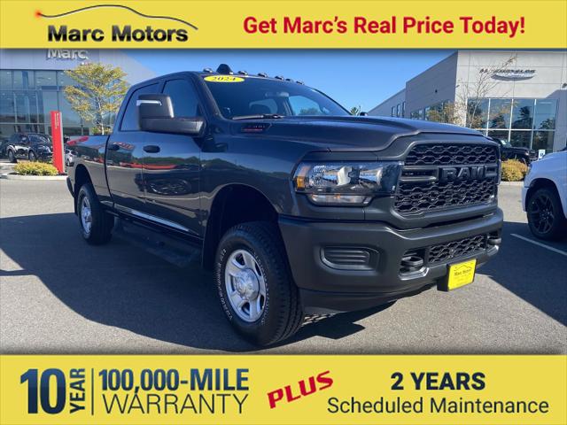 2024 RAM 3500 Tradesman Crew Cab 4x4 64 Box