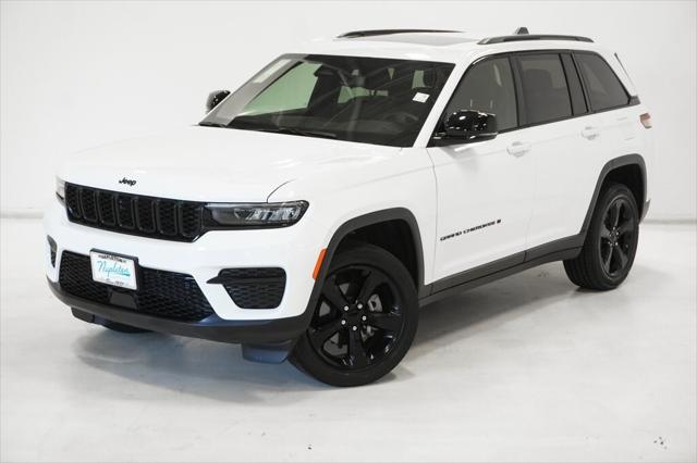 2022 Jeep Grand Cherokee Altitude 4x4