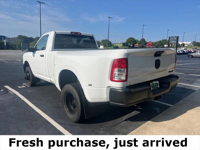 2023 RAM 3500 Tradesman Regular Cab 4x4 8 Box