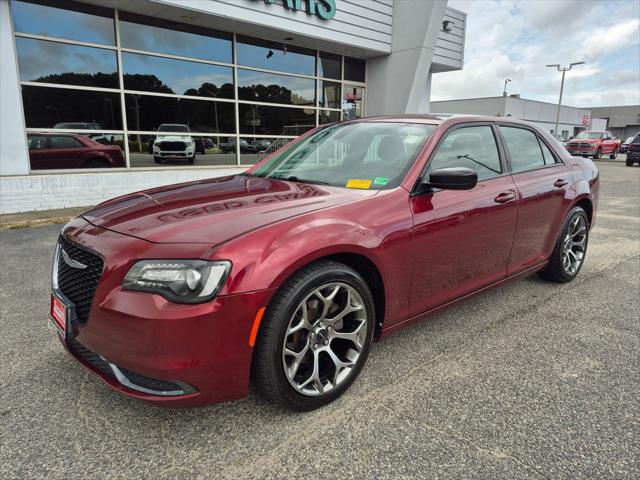 2018 Chrysler 300 Touring