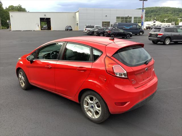 2014 Ford Fiesta SE 2014 Ford Fiesta SE